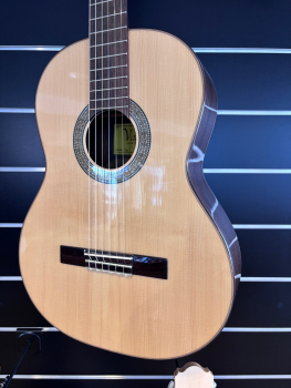 VALERA V3S Konzertgitarre