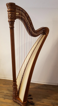 Petutschnigg Modell-2 "Wappenmuster"
