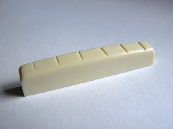 Sattel für E-Gitarre LesPaul Style Kunststoff